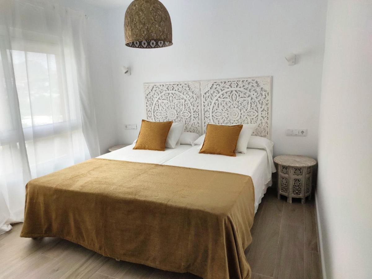 La Posada De Lola - Adults Only Hotel Bolonia Luaran gambar