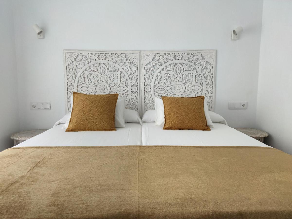 La Posada De Lola - Adults Only Hotel Bolonia Luaran gambar