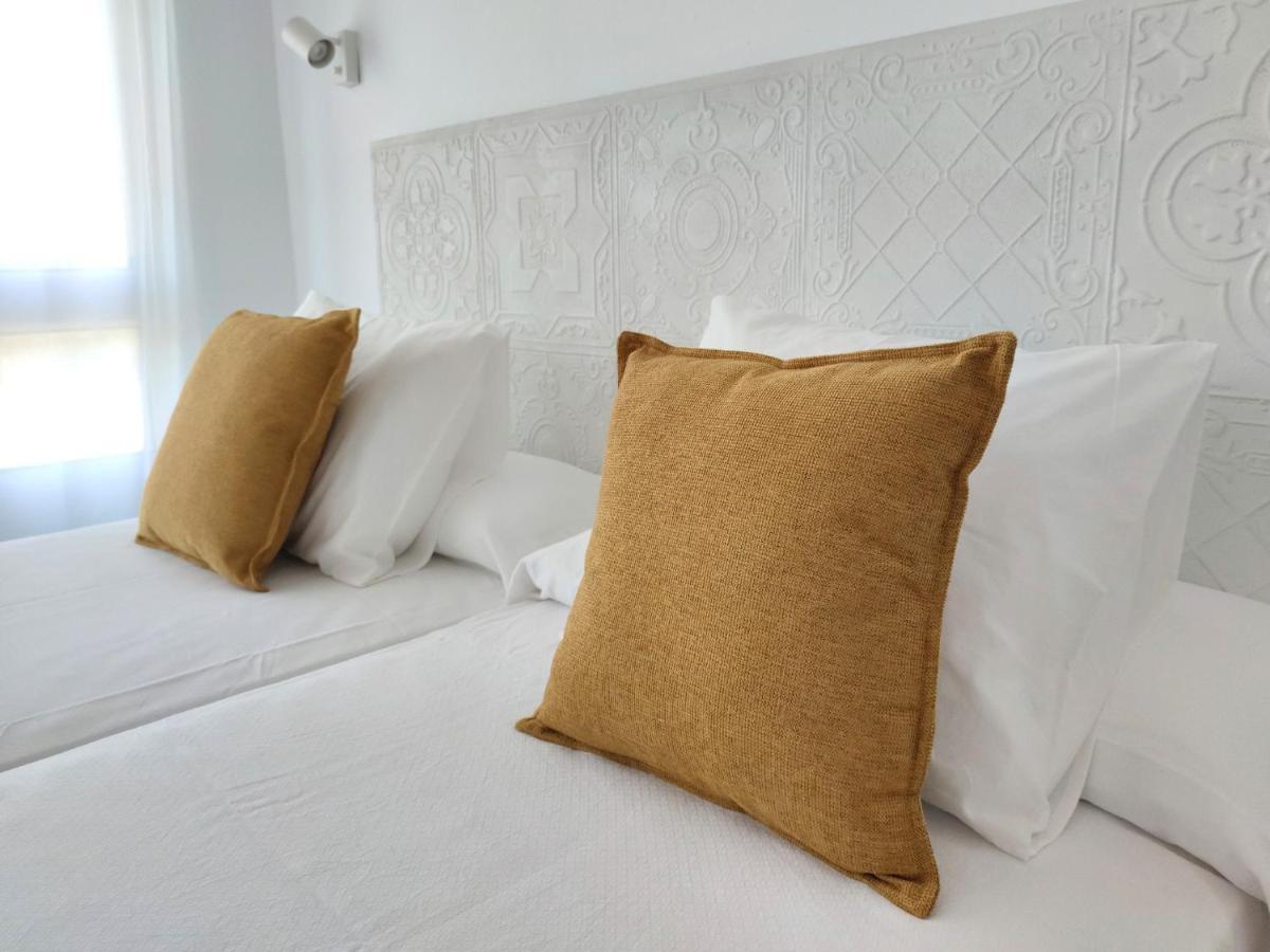 La Posada De Lola - Adults Only Hotel Bolonia Luaran gambar