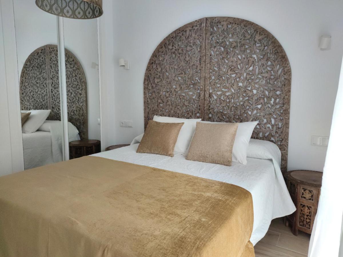La Posada De Lola - Adults Only Hotel Bolonia Luaran gambar
