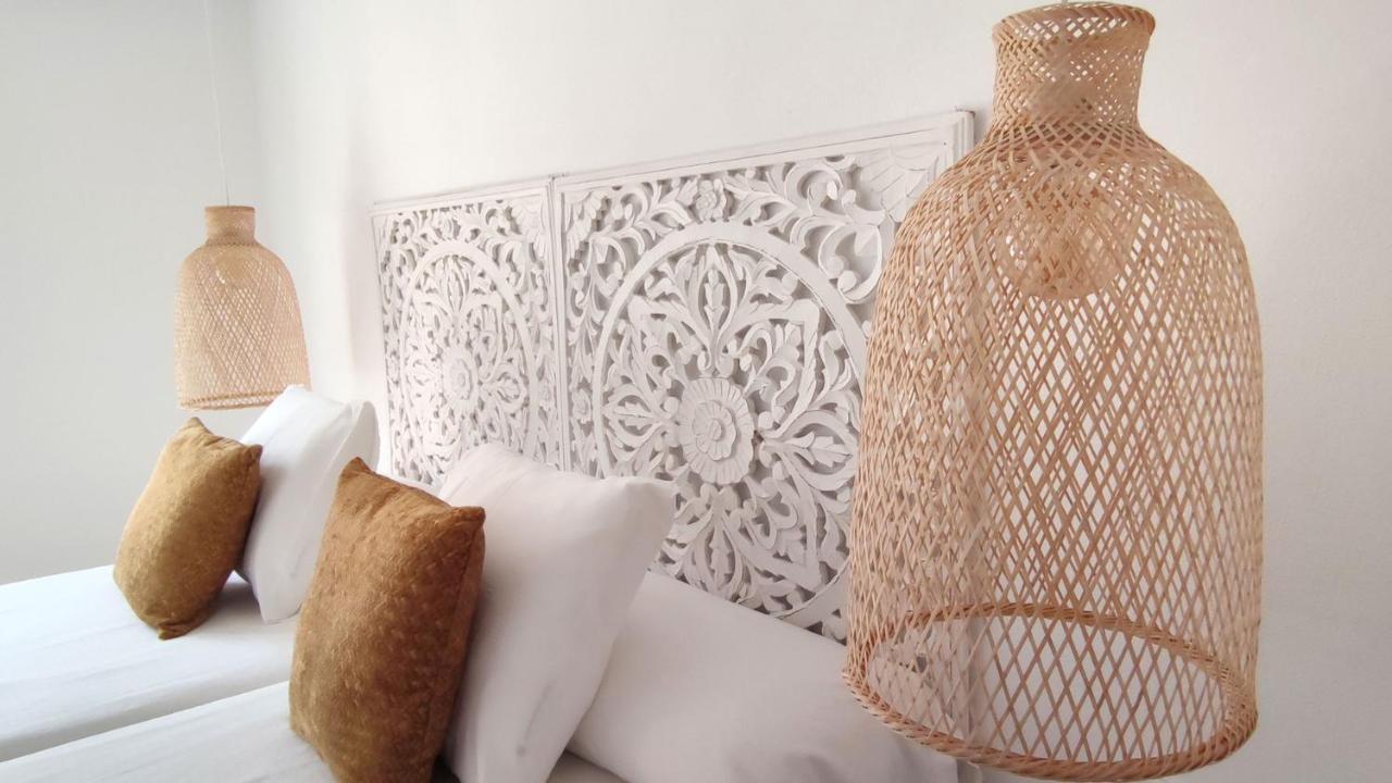 La Posada De Lola - Adults Only Hotel Bolonia Luaran gambar