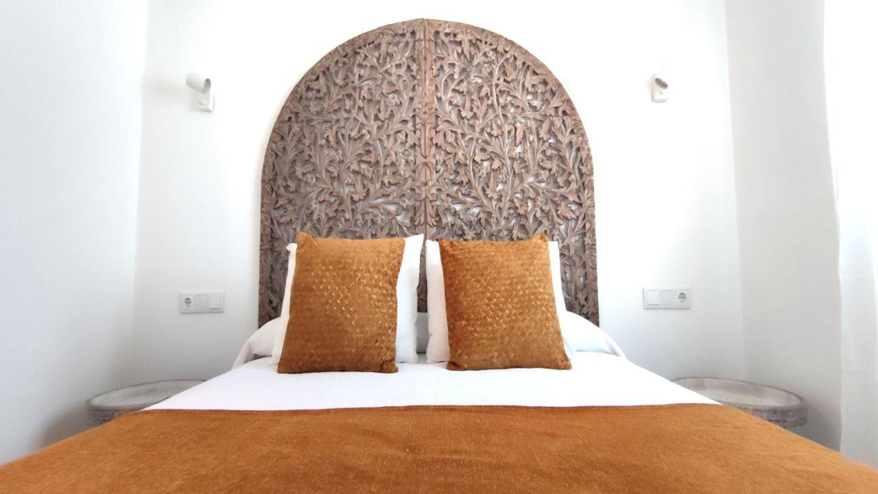 La Posada De Lola - Adults Only Hotel Bolonia Luaran gambar