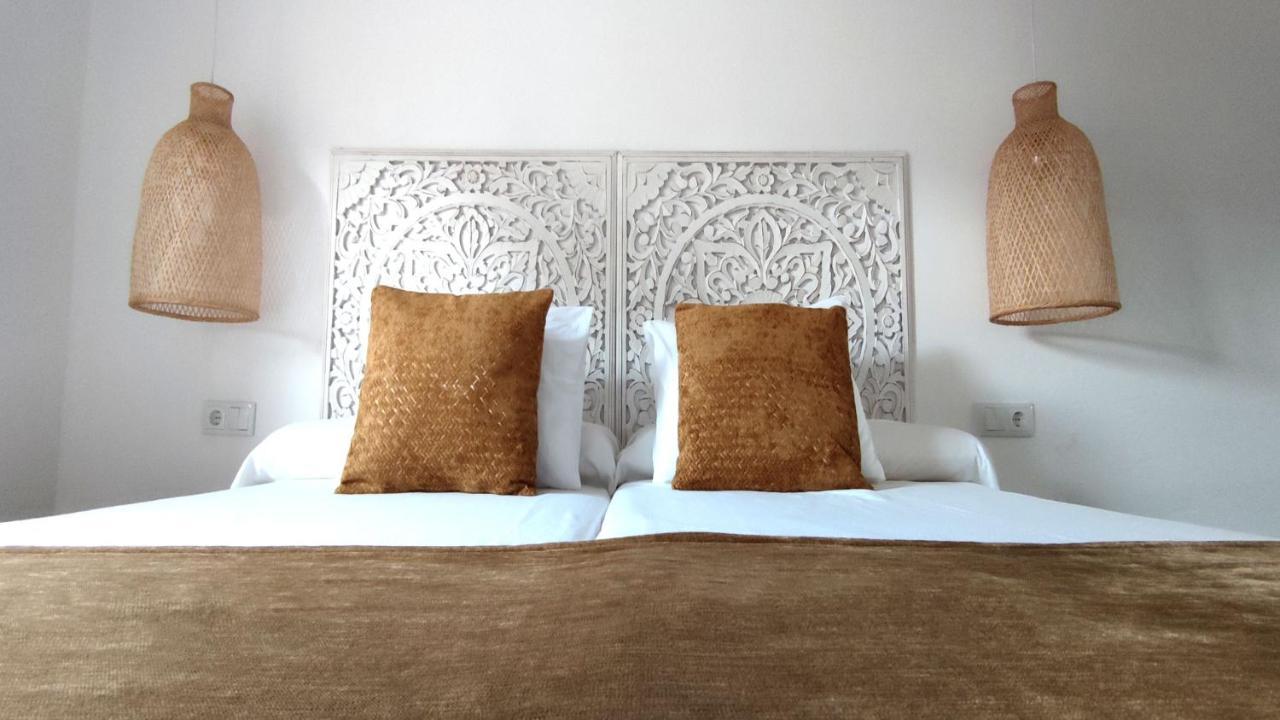 La Posada De Lola - Adults Only Hotel Bolonia Luaran gambar