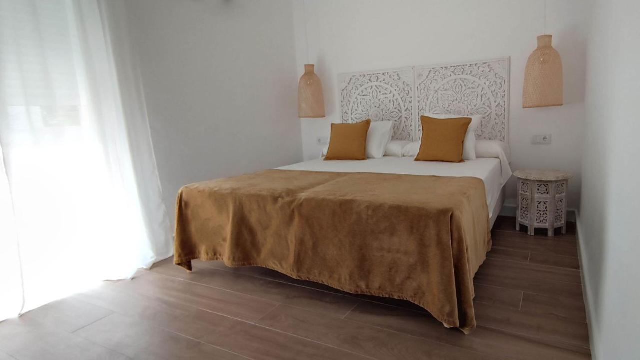 La Posada De Lola - Adults Only Hotel Bolonia Luaran gambar