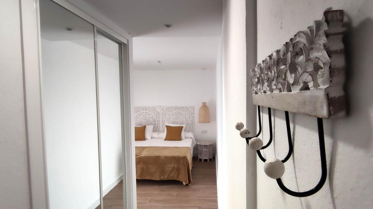 La Posada De Lola - Adults Only Hotel Bolonia Luaran gambar