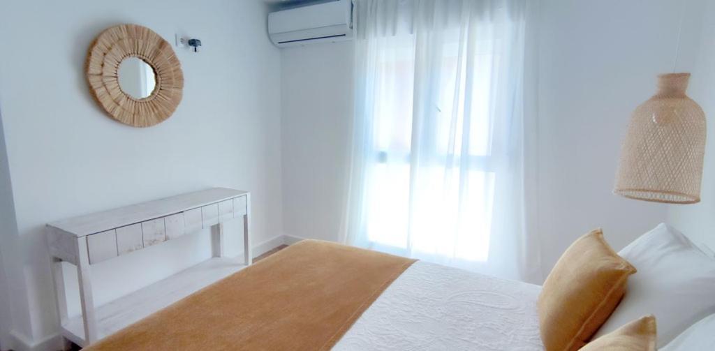 La Posada De Lola - Adults Only Hotel Bolonia Luaran gambar